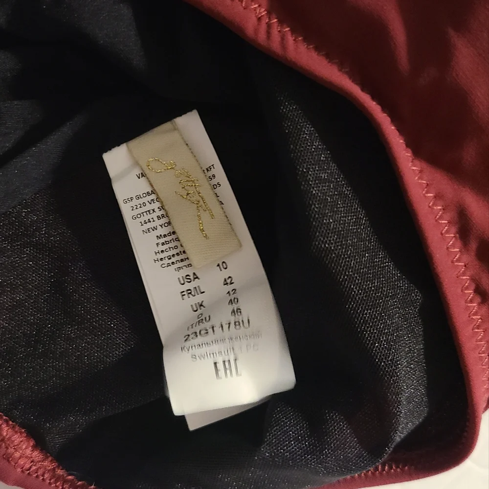 Gottex soft padded